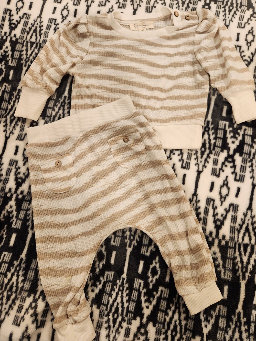 Jessica Simpson Cream & Tan Striped Kids Two-Piece Set, Size 12M